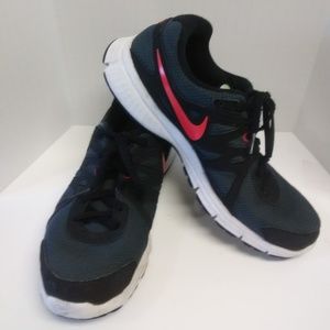 Nike Revolution 2 Grey Black Red Athletic Training